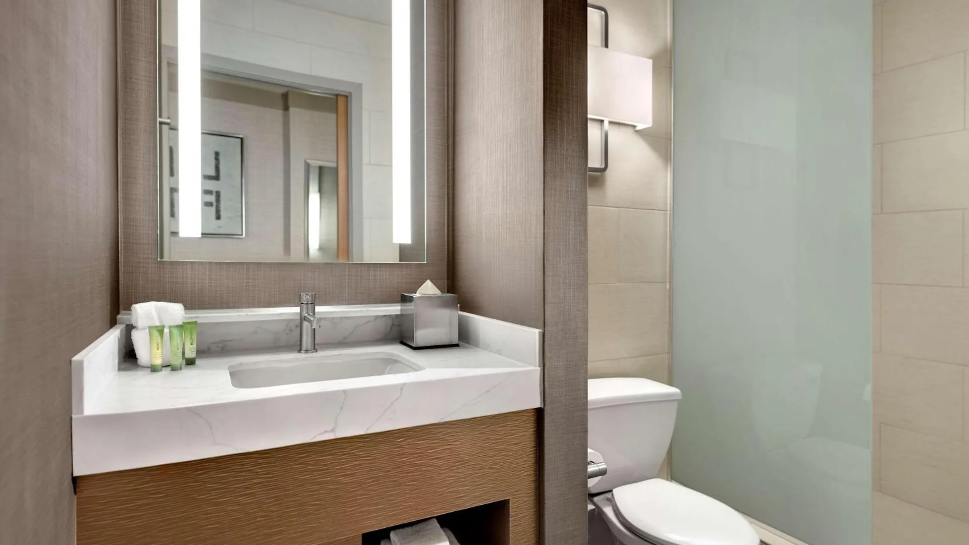 Enticing Stay At Strat Casino Strip Las Vegas
